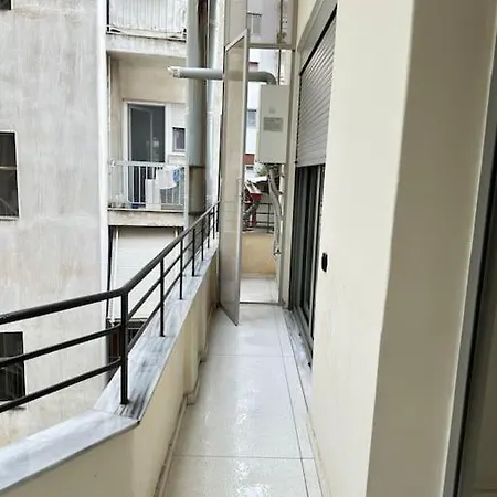 Yvonne Center By Thesbnb * סלוניקי